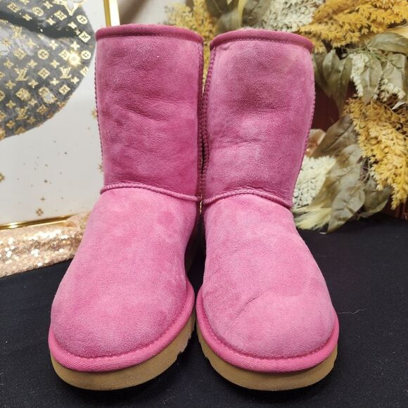 NWOB UGG Cancer Awareness Classic Short Raspberry Pink Boots - Picture 8 of 16
